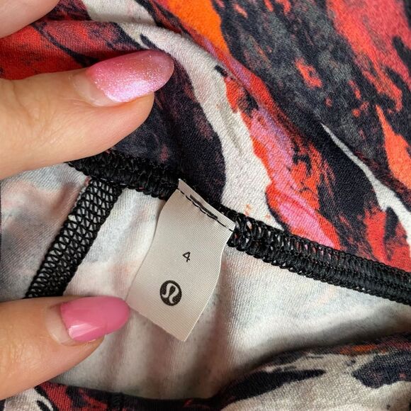 Lululemon High-Rise Align Legging Size‎ 4 Lunar New Year Tiger Tide Smoky Red - Picture 3 of 10